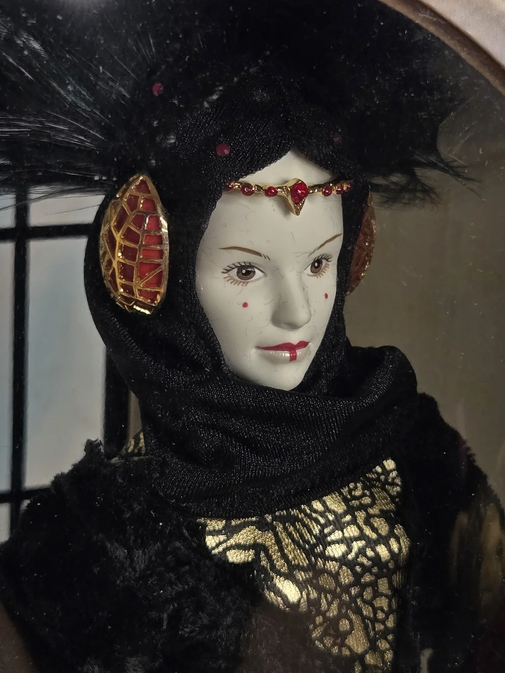 Vintage Star Wars Queen Amidala Black Travel Gown 1999 Doll NIB